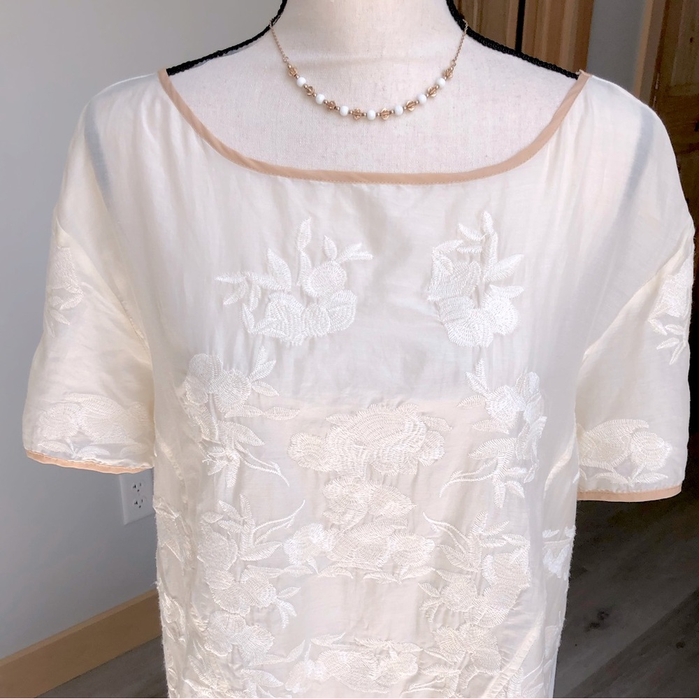 Sundance Luxe Romantic Embroidered Top Size Large